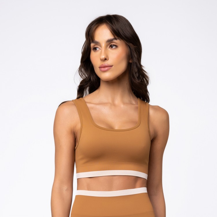 Top Seamless Canelado Rib Amêndoa